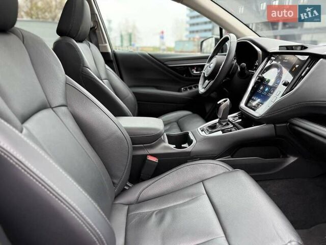 Зелений Субару Аутбек, об'ємом двигуна 2.5 л та пробігом 30 тис. км за 30000 $, фото 10 на Automoto.ua