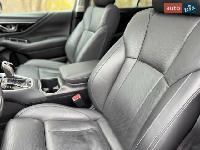 Зелений Субару Аутбек, об'ємом двигуна 2.5 л та пробігом 30 тис. км за 30000 $, фото 15 на Automoto.ua