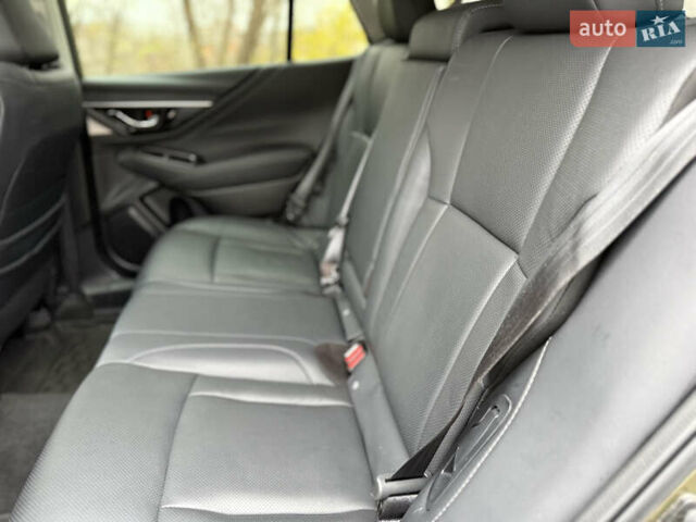 Зелений Субару Аутбек, об'ємом двигуна 2.5 л та пробігом 30 тис. км за 30000 $, фото 14 на Automoto.ua