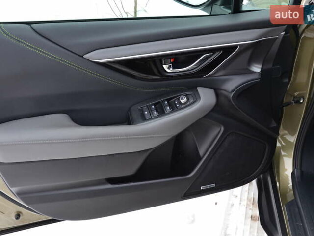 Зелений Субару Аутбек, об'ємом двигуна 2.5 л та пробігом 17 тис. км за 25250 $, фото 12 на Automoto.ua