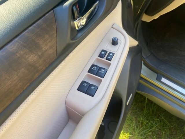 Зеленый Субару Аутбек, объемом двигателя 2.5 л и пробегом 116 тыс. км за 15678 $, фото 7 на Automoto.ua