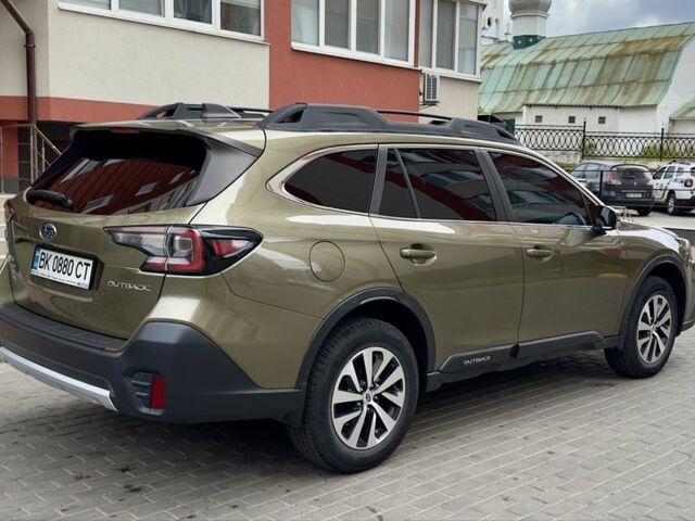 Зеленый Субару Аутбек, объемом двигателя 2.5 л и пробегом 103 тыс. км за 21800 $, фото 2 на Automoto.ua