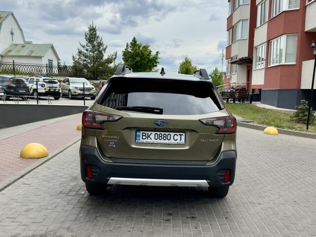 Зеленый Субару Аутбек, объемом двигателя 2.5 л и пробегом 103 тыс. км за 21800 $, фото 3 на Automoto.ua