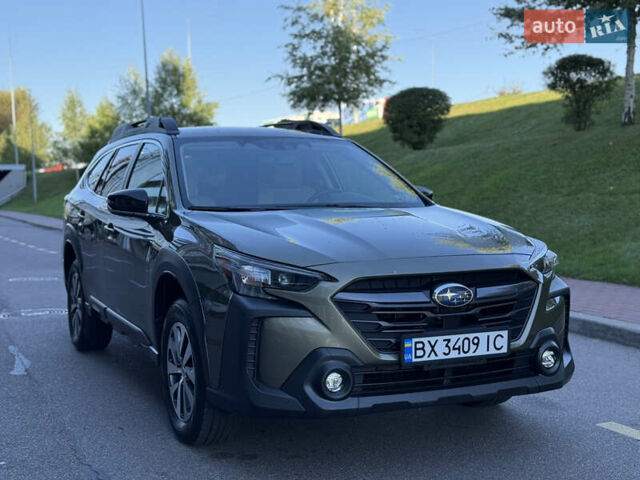 Зелений Субару Аутбек, об'ємом двигуна 2.5 л та пробігом 12 тис. км за 27500 $, фото 1 на Automoto.ua