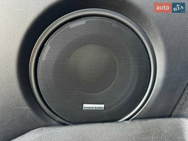 Зелений Субару Аутбек, об'ємом двигуна 2.39 л та пробігом 5 тис. км за 31500 $, фото 40 на Automoto.ua