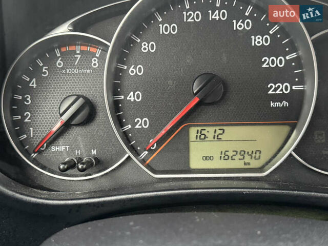 Серый Субару Трезия, объемом двигателя 1.33 л и пробегом 162 тыс. км за 6300 $, фото 6 на Automoto.ua