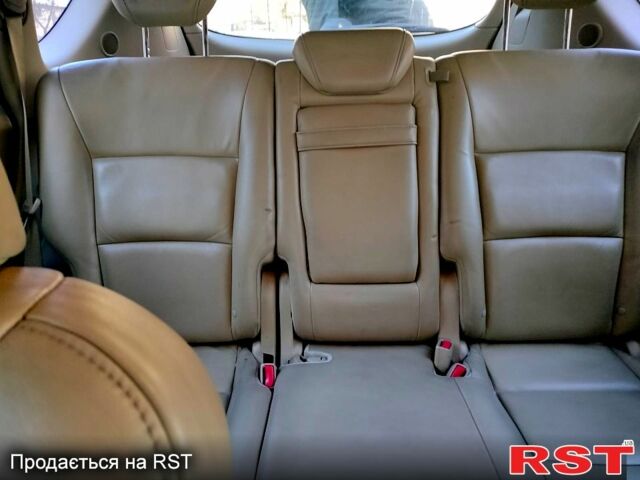 Бежевый Субару Трибека, объемом двигателя 3 л и пробегом 222 тыс. км за 3700 $, фото 2 на Automoto.ua