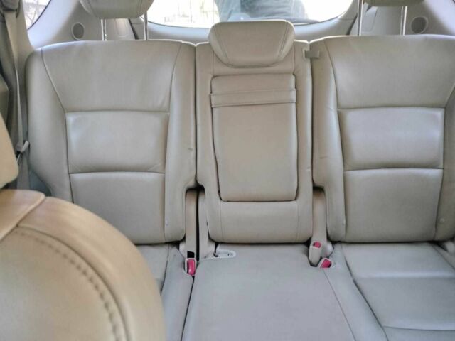 Бежевый Субару Трибека, объемом двигателя 3 л и пробегом 2 тыс. км за 3700 $, фото 3 на Automoto.ua