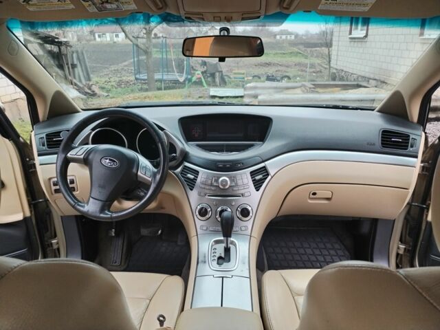 Бежевий Субару Трібека, об'ємом двигуна 3 л та пробігом 229 тис. км за 6900 $, фото 21 на Automoto.ua