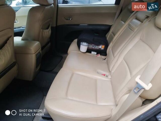 Чорний Субару Трібека, об'ємом двигуна 3 л та пробігом 313 тис. км за 6700 $, фото 14 на Automoto.ua