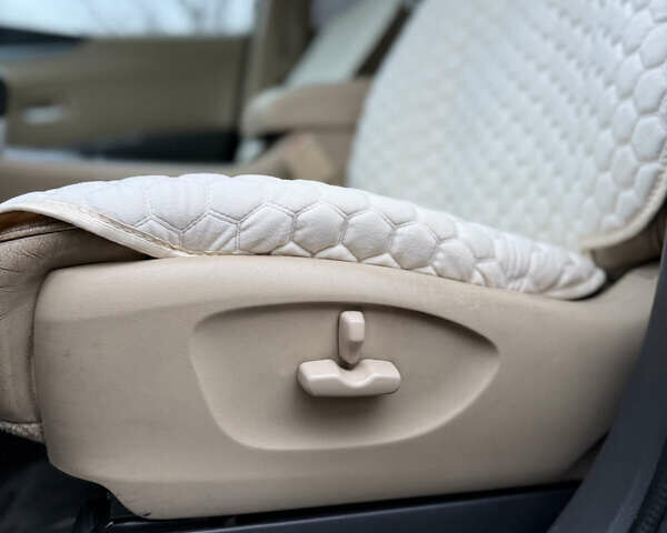 Черный Субару Трибека, объемом двигателя 3 л и пробегом 267 тыс. км за 6500 $, фото 17 на Automoto.ua