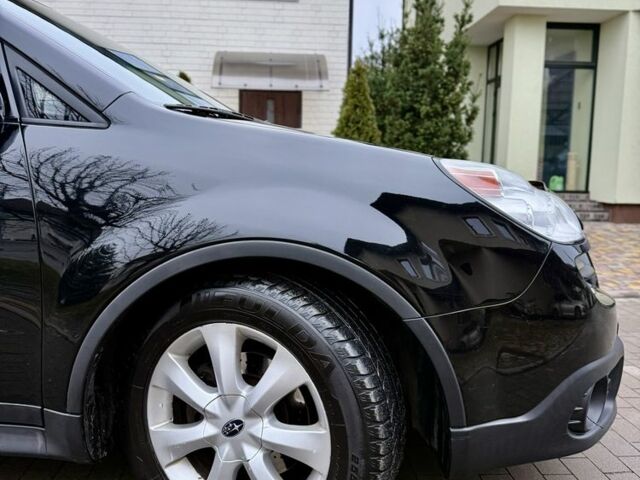 Черный Субару Трибека, объемом двигателя 3 л и пробегом 267 тыс. км за 6500 $, фото 6 на Automoto.ua