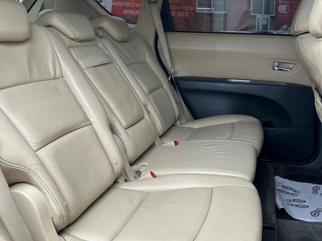 Чорний Субару Трібека, об'ємом двигуна 3 л та пробігом 178 тис. км за 4900 $, фото 5 на Automoto.ua