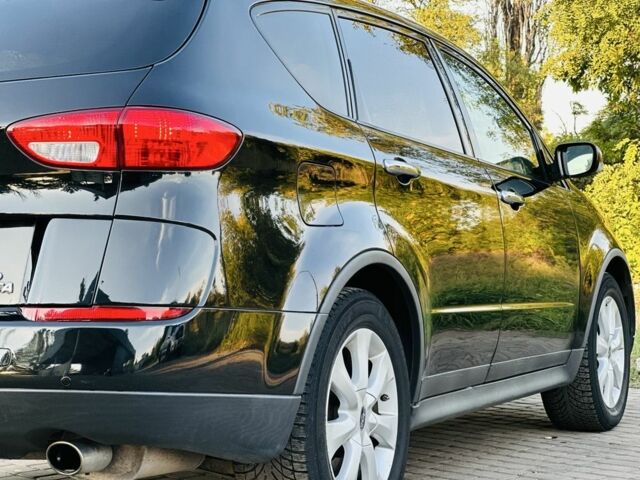 Чорний Субару Трібека, об'ємом двигуна 3 л та пробігом 211 тис. км за 5950 $, фото 7 на Automoto.ua