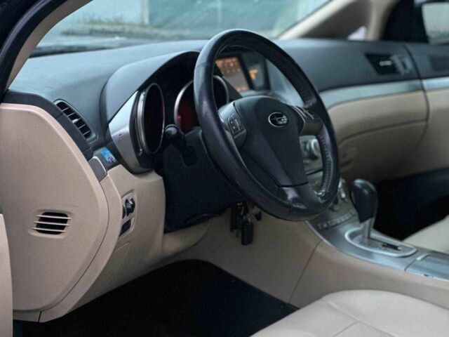 Черный Субару Трибека, объемом двигателя 3 л и пробегом 162 тыс. км за 6990 $, фото 8 на Automoto.ua