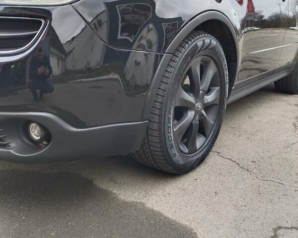 Чорний Субару Трібека, об'ємом двигуна 3 л та пробігом 230 тис. км за 6700 $, фото 4 на Automoto.ua