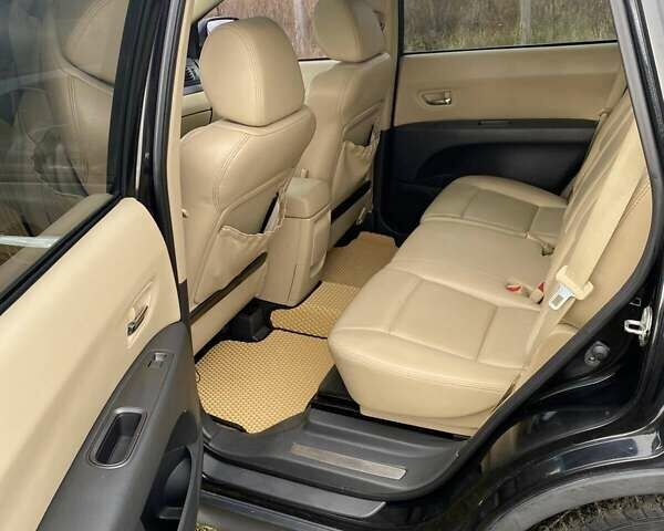 Черный Субару Трибека, объемом двигателя 3.6 л и пробегом 154 тыс. км за 7200 $, фото 5 на Automoto.ua