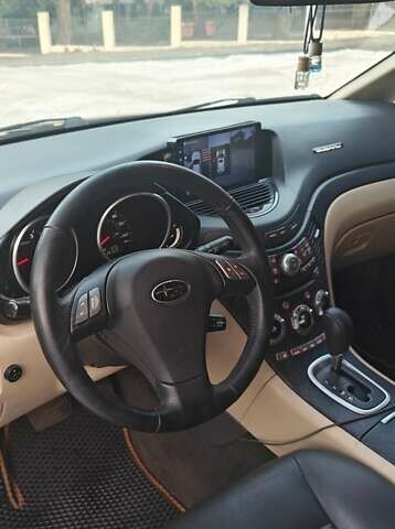 Черный Субару Трибека, объемом двигателя 3 л и пробегом 370 тыс. км за 8100 $, фото 5 на Automoto.ua