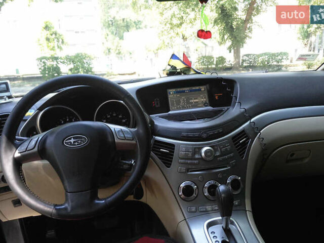 Чорний Субару Трібека, об'ємом двигуна 3 л та пробігом 155 тис. км за 8800 $, фото 6 на Automoto.ua