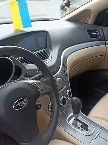 Чорний Субару Трібека, об'ємом двигуна 3 л та пробігом 141 тис. км за 7550 $, фото 21 на Automoto.ua
