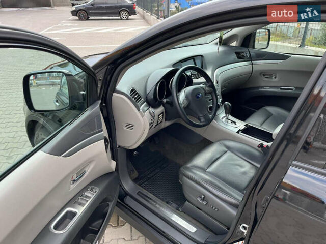 Черный Субару Трибека, объемом двигателя 3.63 л и пробегом 301 тыс. км за 7900 $, фото 24 на Automoto.ua