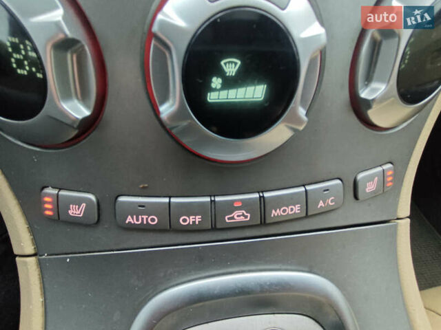 Чорний Субару Трібека, об'ємом двигуна 3 л та пробігом 356 тис. км за 5450 $, фото 27 на Automoto.ua