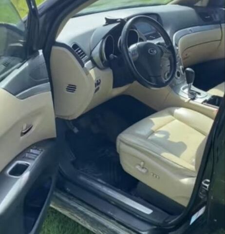 Черный Субару Трибека, объемом двигателя 3 л и пробегом 280 тыс. км за 7600 $, фото 12 на Automoto.ua