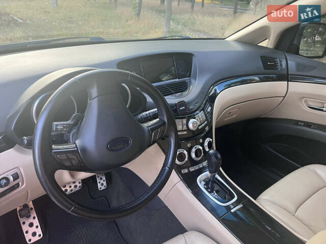 Чорний Субару Трібека, об'ємом двигуна 3.63 л та пробігом 170 тис. км за 7500 $, фото 7 на Automoto.ua