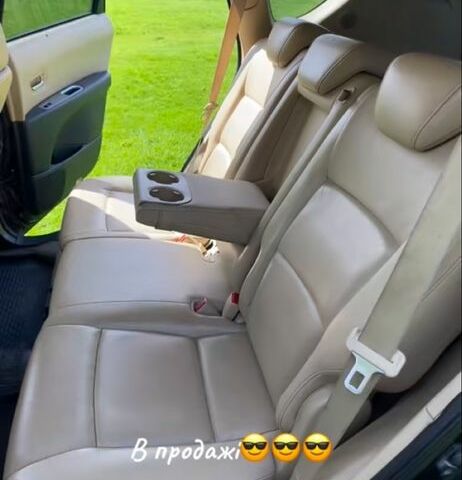 Черный Субару Трибека, объемом двигателя 3 л и пробегом 280 тыс. км за 7600 $, фото 5 на Automoto.ua