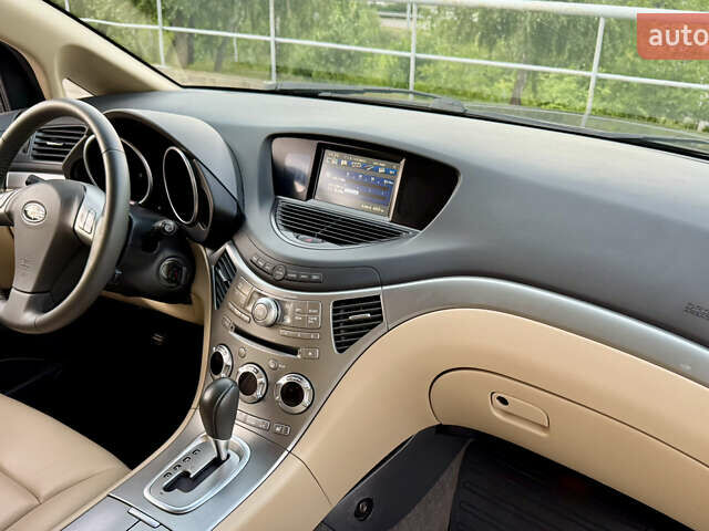 Черный Субару Трибека, объемом двигателя 3.63 л и пробегом 118 тыс. км за 12500 $, фото 15 на Automoto.ua