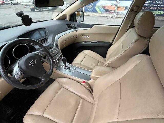 Чорний Субару Трібека, об'ємом двигуна 3.6 л та пробігом 174 тис. км за 6900 $, фото 12 на Automoto.ua