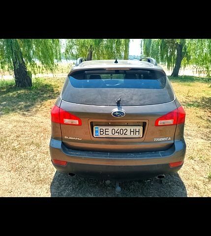 Коричневый Субару Трибека, объемом двигателя 3.6 л и пробегом 350 тыс. км за 5500 $, фото 5 на Automoto.ua
