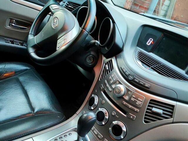 Субару Трибека, объемом двигателя 36 л и пробегом 0 тыс. км за 9000 $, фото 2 на Automoto.ua