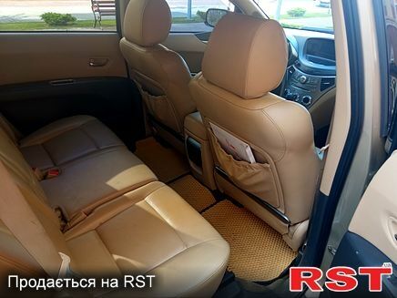 Желтый Субару Трибека, объемом двигателя 3 л и пробегом 322 тыс. км за 7400 $, фото 2 на Automoto.ua