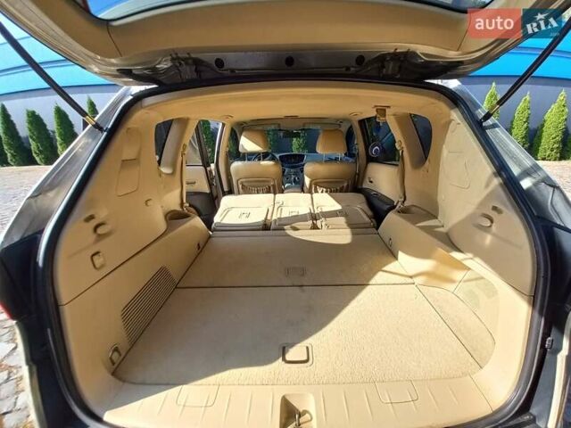 Жовтий Субару Трібека, об'ємом двигуна 3 л та пробігом 214 тис. км за 6800 $, фото 33 на Automoto.ua