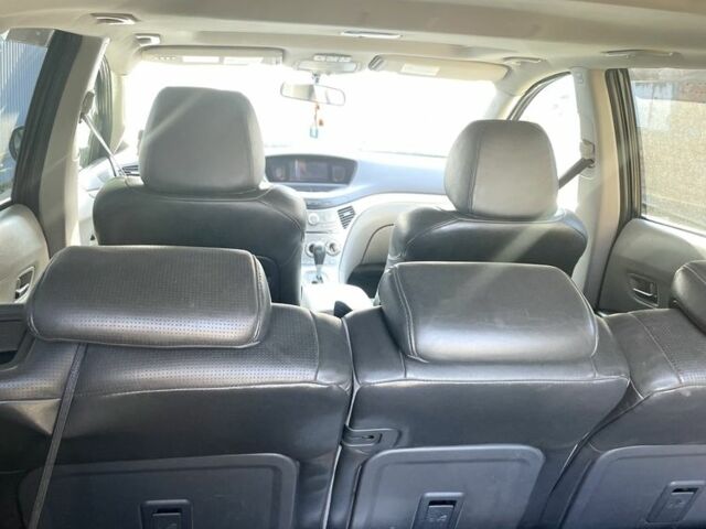 Серый Субару Трибека, объемом двигателя 3 л и пробегом 270 тыс. км за 4900 $, фото 1 на Automoto.ua