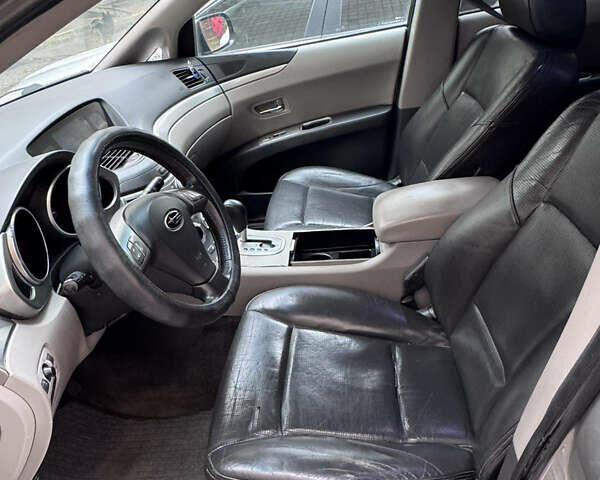 Субару Трибека 2005 в Киеве на Automoto.ua Серый Субару Трибека, объемом двигателя 3 л и пробегом 184 тыс. км за 4000 $, фото 7 на Automoto.ua