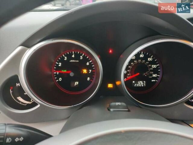 Сірий Субару Трібека, об'ємом двигуна 3 л та пробігом 239 тис. км за 4750 $, фото 24 на Automoto.ua