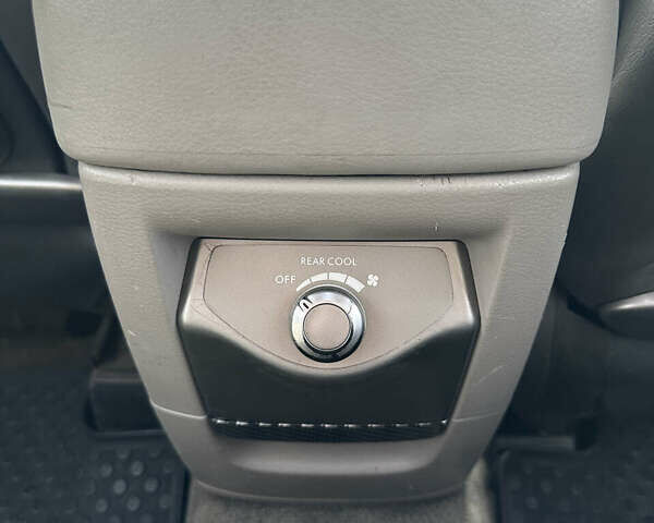 Серый Субару Трибека, объемом двигателя 3 л и пробегом 226 тыс. км за 6000 $, фото 19 на Automoto.ua