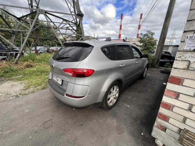 Серый Субару Трибека, объемом двигателя 3 л и пробегом 250 тыс. км за 6300 $, фото 5 на Automoto.ua