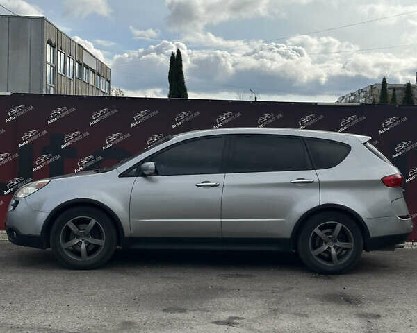 Серый Субару Трибека, объемом двигателя 3 л и пробегом 226 тыс. км за 6000 $, фото 4 на Automoto.ua