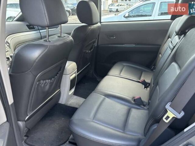 Серый Субару Трибека, объемом двигателя 3 л и пробегом 74 тыс. км за 6964 $, фото 10 на Automoto.ua