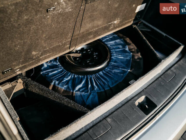 Серый Субару Трибека, объемом двигателя 3 л и пробегом 122 тыс. км за 8700 $, фото 36 на Automoto.ua