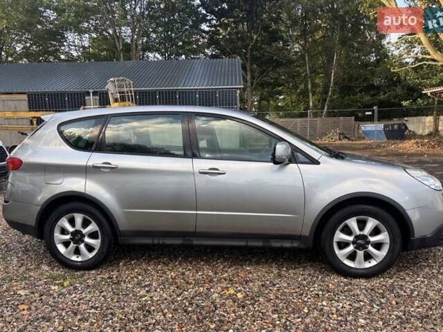 Серый Субару Трибека, объемом двигателя 3 л и пробегом 74 тыс. км за 6964 $, фото 4 на Automoto.ua