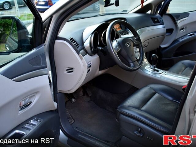 Серый Субару Трибека, объемом двигателя 3 л и пробегом 187 тыс. км за 7300 $, фото 7 на Automoto.ua