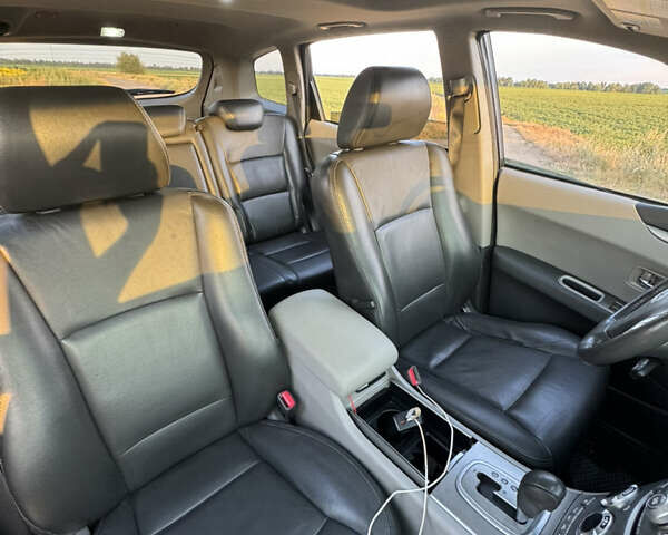 Серый Субару Трибека, объемом двигателя 3.63 л и пробегом 243 тыс. км за 7000 $, фото 18 на Automoto.ua