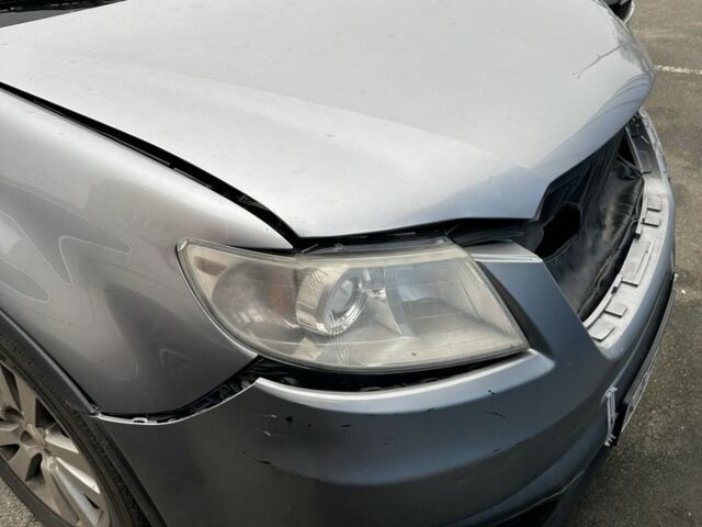 Серый Субару Трибека, объемом двигателя 3.6 л и пробегом 240 тыс. км за 3900 $, фото 5 на Automoto.ua