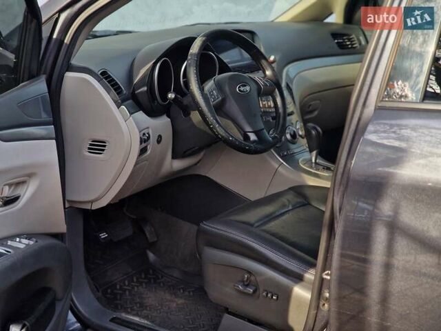 Сірий Субару Трібека, об'ємом двигуна 3.63 л та пробігом 240 тис. км за 6490 $, фото 41 на Automoto.ua