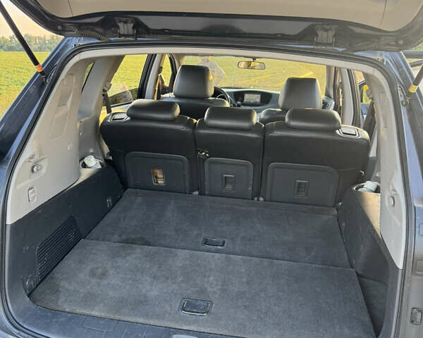 Серый Субару Трибека, объемом двигателя 3.63 л и пробегом 243 тыс. км за 7000 $, фото 14 на Automoto.ua