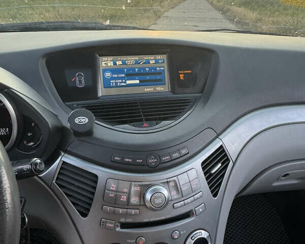 Сірий Субару Трібека, об'ємом двигуна 3.6 л та пробігом 243 тис. км за 7800 $, фото 37 на Automoto.ua